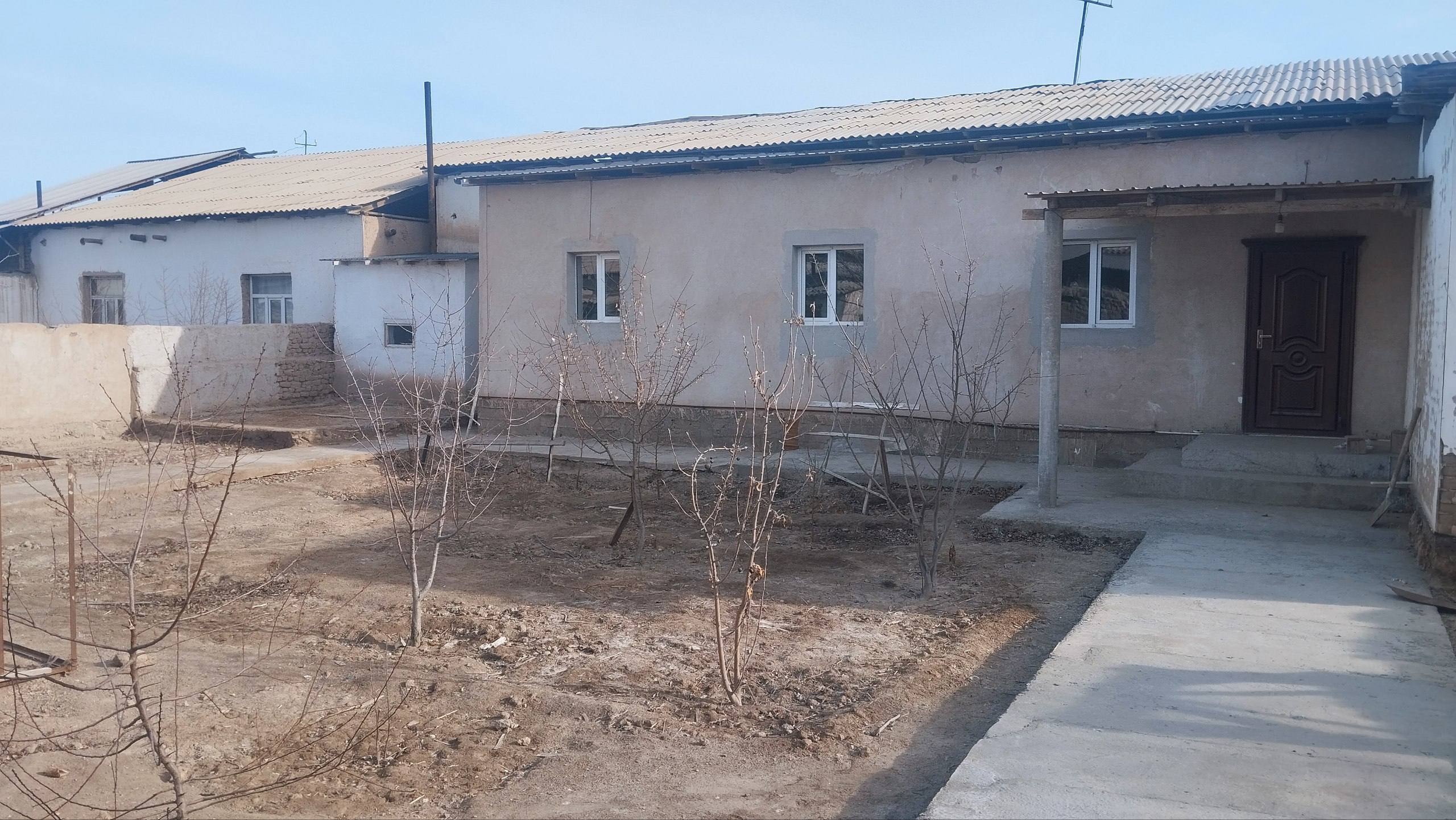 Г-завод - 6 соток - 5 бөлме - Жер жай